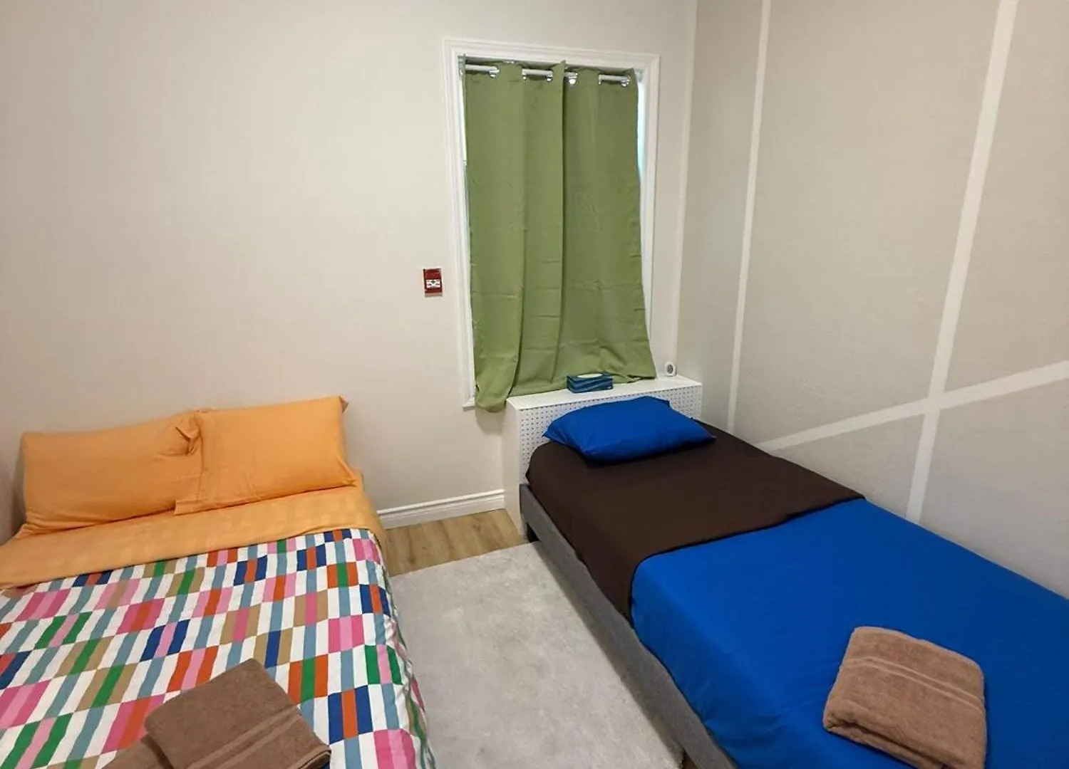 Homestay Top Location In Dt Toronto- Cn Tower View